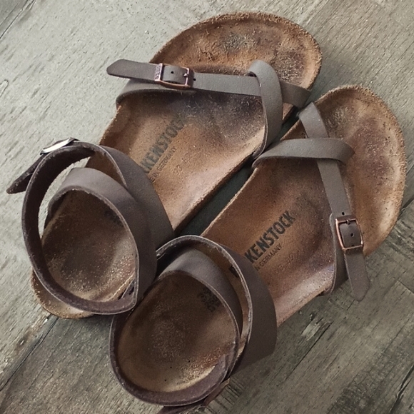 BIRKENSTOCK Sandals - Picture 1 of 6
